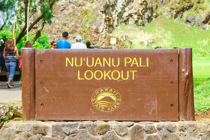 Sights & Bites Ultimate Oahu Circle Island Foodie Tour - Makapu‘u Point and the Windy East Coast