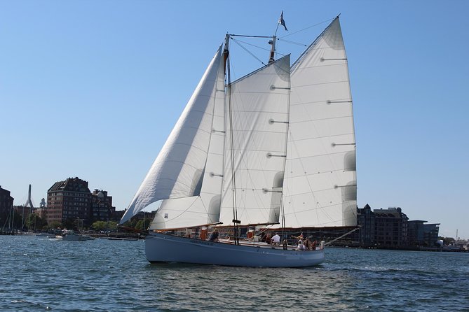 Sightseeing Day Sail around Boston Harbor - A sail first, a sightseeing tour second