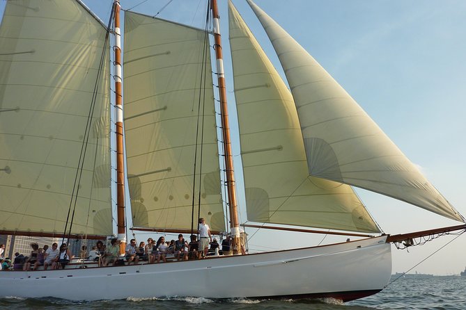 Sightseeing Day Sail around Boston Harbor - What the boat feels like on the water