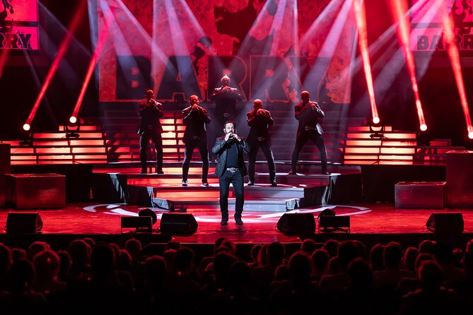 SIX Show in Branson - The Music Covers More Than One Branson Style