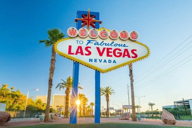 Small Group Grand Canyon, Hoover Dam, 7 Magic Mountains VIP Tour - The long drive to Grand Canyon West