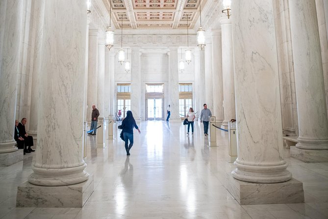 Small-Group Guided Tour inside US Capitol & Library of Congress - Choosing the Supreme Court or Library of Congress