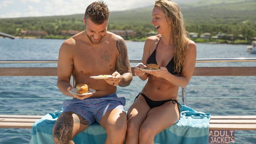 South Maui: Molokini & Turtle Town Snorkeling Tour with Meal - Should you book it?