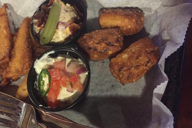 Southern Flavors Food, Pub Crawl, and History Walking Tour - What Christina and Cricket Add to the Walk