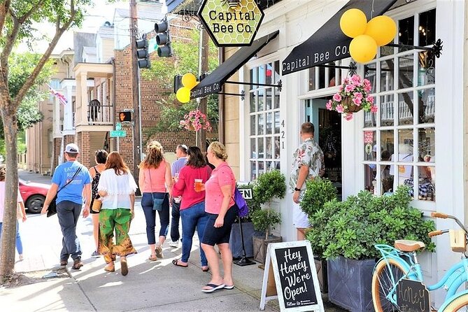 Southern & Secret Walking Food Tour - The Savannah Taste Marketplace Ending