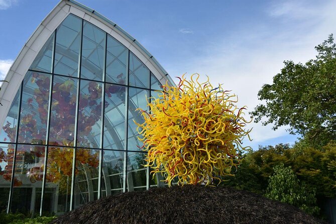 Space Needle and Chihuly Garden and Glass Combination Ticket - What makes the Space Needle worth your time