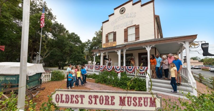 St. Augustine: Hop-on Hop-off Trolley Tour with Museum Entry - Stops 16 through 18: Marina, the fort, and strange attractions