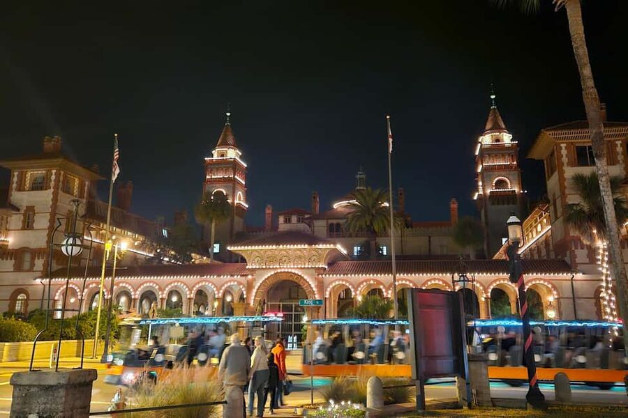 St Augustine: Nights of Lights Trolley Tour - Should you book the Nights of Lights trolley tour?