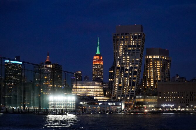 Starship Landmark 90 Minute Sightseeing Cruise - What this 90-minute cruise actually gives you