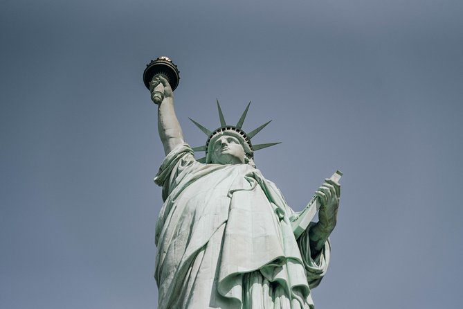 Statue of Liberty and Ellis Island Guided Tour with Ferry - Starting at Battery Park and Castle Clinton