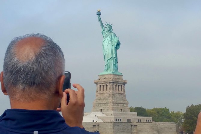 Statue of Liberty and Ellis Island Tour - How much walking and waiting to expect