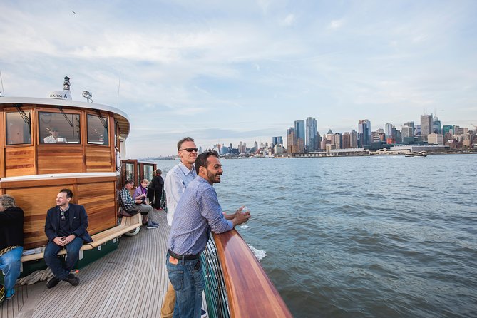 Statue of Liberty and New York City Skyline Sightseeing Cruise - What you can and cannot expect to see