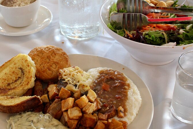 Sunday Jazz Brunch Cruise in New Orleans - The paddle-wheel boat is part of the attraction