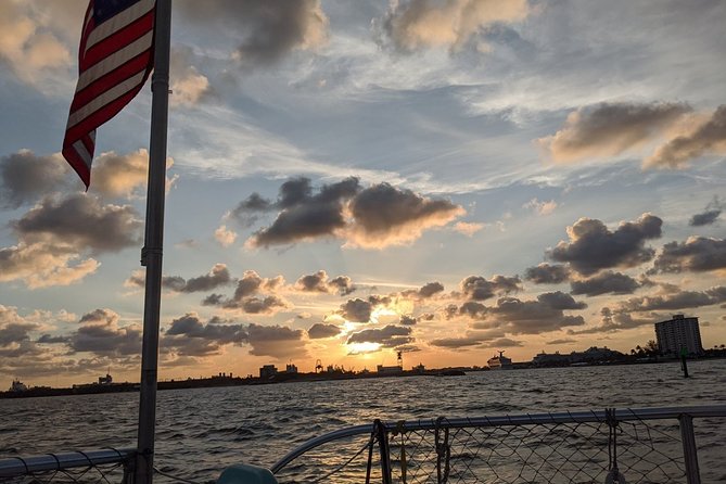 Sunset Catamaran Cruise in Ft. Lauderdale - What this Fort Lauderdale cruise actually feels like