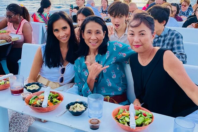 Sunset Dinner Cruise in Honolulu, Hawaii - Leaving from Ala Moana and finding your bearings