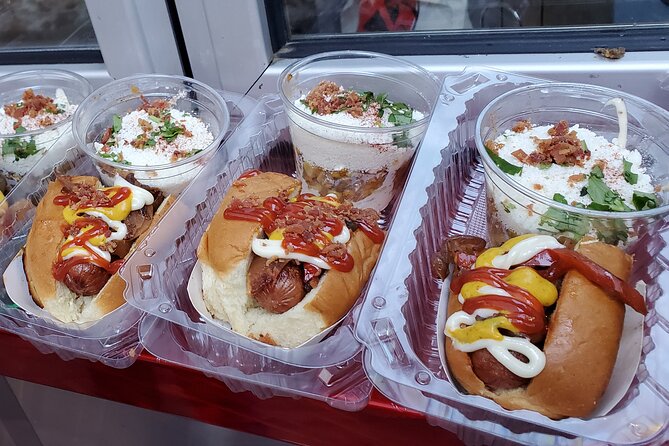 Taste the Vegas Strip: A Local’s Food Tour Experience - Finishing at the LINQ Promenade