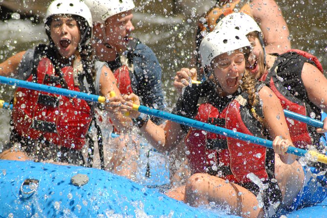 The Best Whitewater Rafting - Getting ready before the first rapid