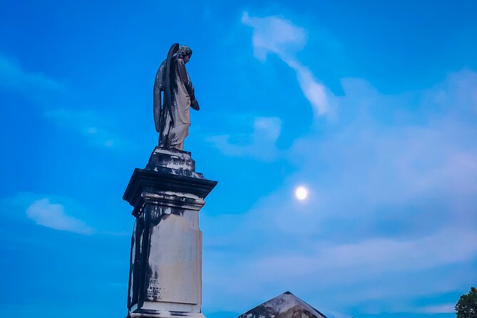 The Haunted Ghost Bus Tour in San Antonio - What the San Antonio Ghost Bus Tour actually feels like