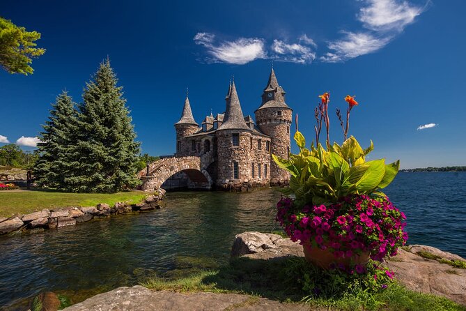 The Ultimate Heart of 1000 Islands Sightseeing Boat Tour - Key points at a glance