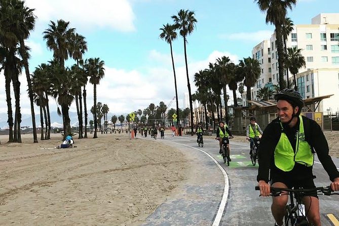 The Ultimate LA Tour: Full Day Sightseeing Tour On Electric Bike - UCLA, Westwood, and Brentwood
