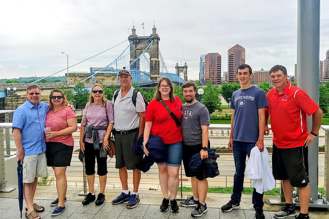 Top 10 Sites + Bites of Cincinnati Tour with Riverside Food Tours - Fountain Square and Cincinnati’s civic center