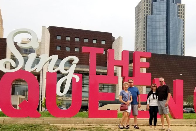 Top 10 Sites + Bites of Cincinnati Tour with Riverside Food Tours - Murals, architecture, and the city’s unfinished stories