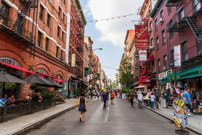True Crime NYC: Mafia Walk w/Ret. NYPD Detective and Local Food - Starting at 302 East 12th Street with spaghetti