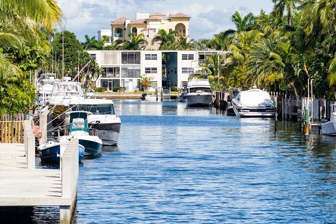 Venice of America Tour | Millionaire's Row | Complimentary Drinks - Millionaire’s Row, where the houses are the show
