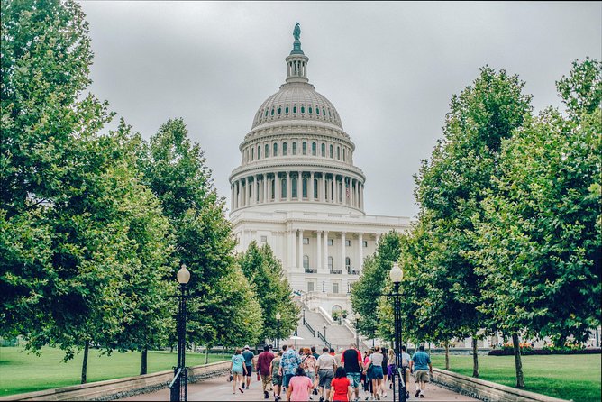 VIP Best of DC with US Capitol + National Archives Reserved Entry - The National Mall memorials, from World War II to Jefferson
