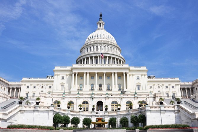VIP Best of DC with US Capitol + National Archives Reserved Entry - Martin Luther King Jr. Memorial and the Tidal Basin