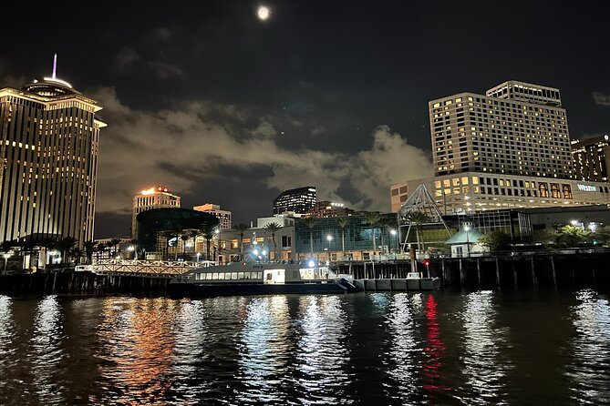 VIP Jazz Dinner Cruise with Private Tour and Open Bar Option - Comfort, Stairs, and Practical Limits