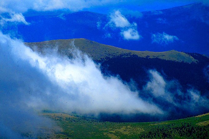 Visit Red Rocks Park, Continental Divide & Breckenridge - Guides, group size, and the feel of the day