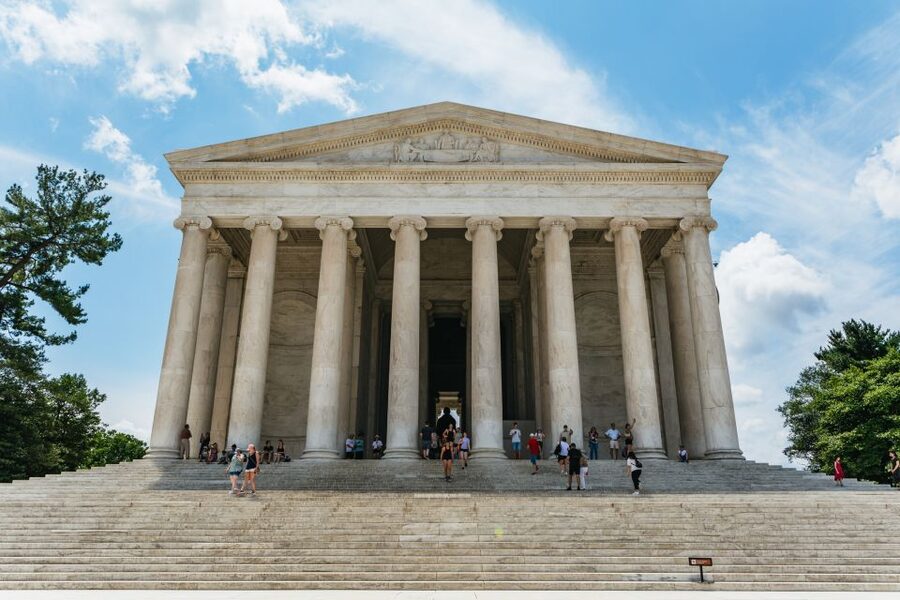 Washington DC Day Trip by Bus from New York City - Vietnam Veterans Memorial and Iwo Jima
