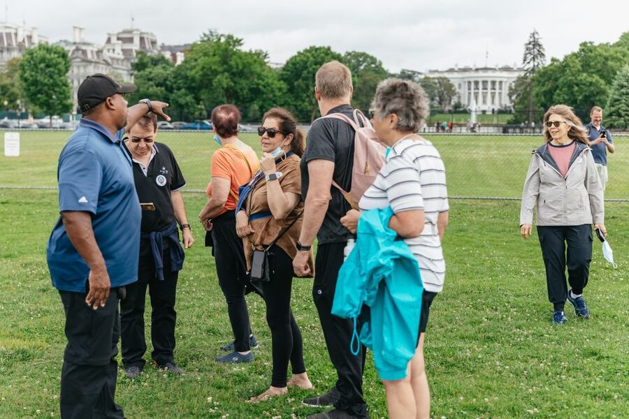 Washington, DC: Full-Day Tour with a Scenic River Cruise - Vietnam Veterans Memorial and Iwo Jima