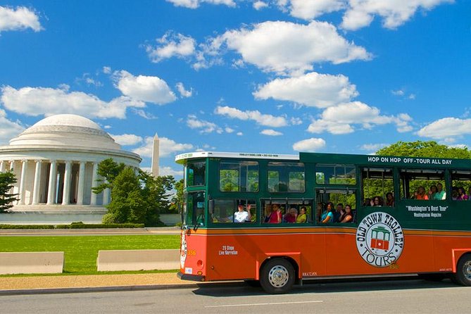 Washington DC Hop-On Hop-off Trolley Tour with 15 Stops - Stops 1 to 3: Union Station, the Capitol, and the first museums