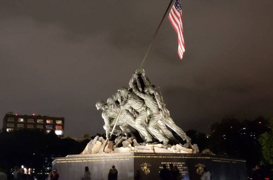 Washington DC: Monuments by Moonlight Nighttime Trolley Tour - The first walking stop: FDR and Martin Luther King Jr. Memorials