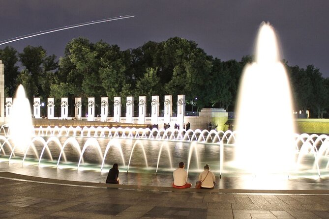 Washington DC Moonlight Tour by Electric Cart - The Tidal Basin memorials and Martin Luther King Jr.