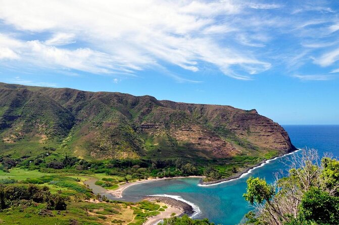 West Maui and Molokai Special 45-Minute Helicopter Tour - Why West Maui and Molokai Look Best From the Air