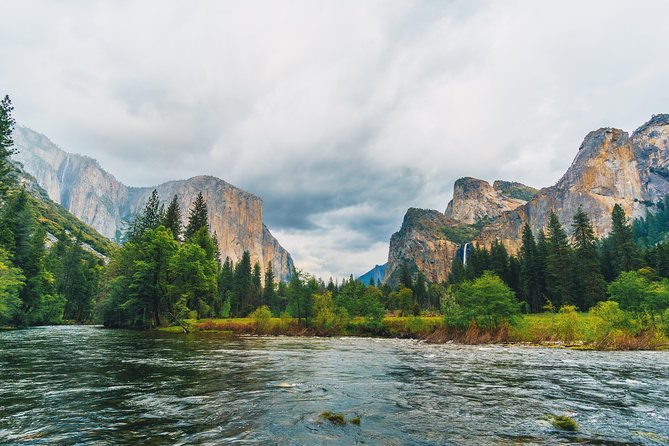 Yosemite National Park: Full Day Tour from San Francisco - Tunnel View gives you the classic Yosemite introduction